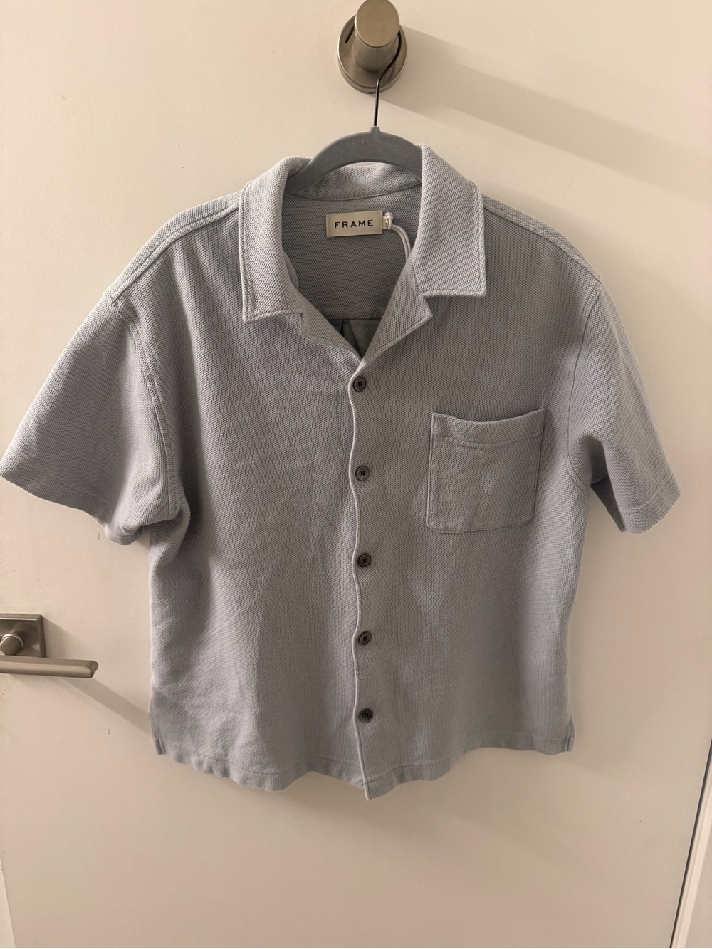 Frame Denim Men’s Pale Blue Short Sleeve Button-Front Knit Shirt